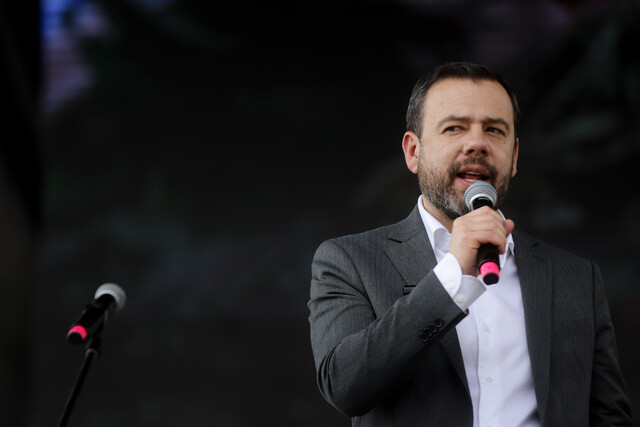 Se vendrían cambios en el horario de rumba en Bogotá 1 Se vendrían cambios en el horario de rumba en Bogotá Galán también advirtió que hay una falta de coordinación entre la industria del entretenimiento nocturno y la seguridad en la ciudad.