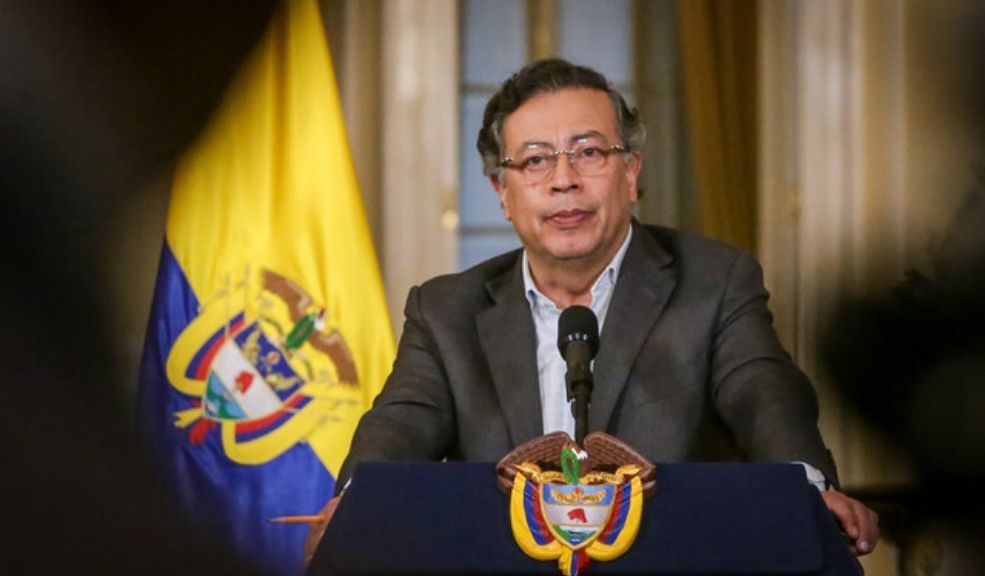 Tambalea la investigación del CNE contra Gustavo Petro El magistrado Vladimir Fernández, exsecretario jurídico de Gustavo Petro, tiene a su cargo la resolución de una tutela interpuesta por el mandatario contra el Consejo Nacional Electoral (CNE) debido a la investigación que este organismo adelanta sobre su campaña presidencial de 2022, que presuntamente no habría reportado todos sus gastos.