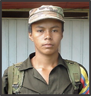 La historia de alias 'Calarcá', el jefe de las disidencias que desata el terror en el país Conozca la historia de cómo alias 'Calarcá' pasó de ser un joven reclutado por las Farc a convertirse en el jefe de las disidencias de este grupo subversivo y sembrar el terror en el país.