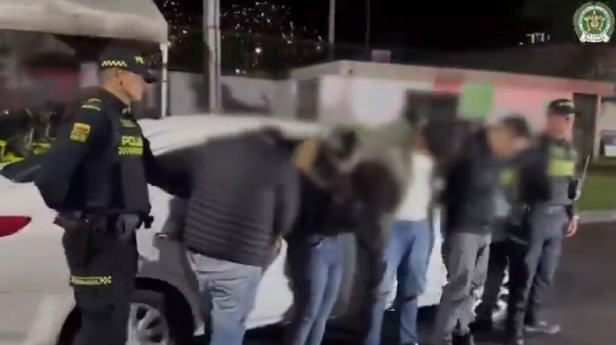 Capturan a 3 adultos y un menor por hurtos en Usaquén 1 Capturan-a-3-personas-y-un-menor-por-hurtos-en-Usaquen
