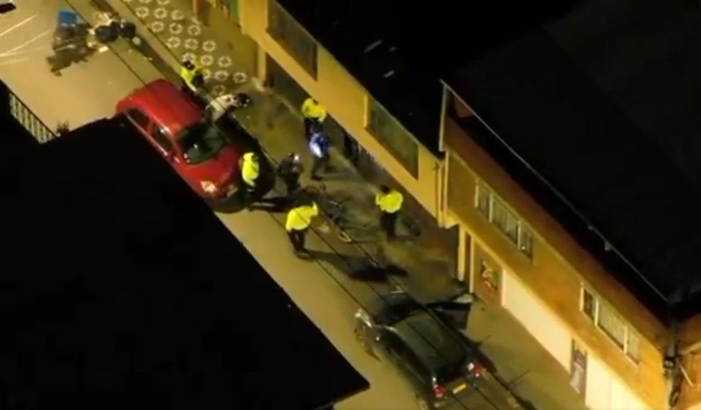 Cayeron 'Los Troya' principales distribuidores de marihuana en Bogotá 2 Cayeron 'Los Troya' principales distribuidores de marihuana en Bogotá La Policía Metropolitana de Bogotá le dio un golpe certero al narcotráfico en la ciudad con la captura de 11 integrantes de la banda conocida como ‘Los Troya’, señalados de ser los principales abastecedores de marihuana en localidades como Kennedy, San Cristóbal, Ciudad Bolívar y hasta el municipio de Madrid (Cundinamarca).