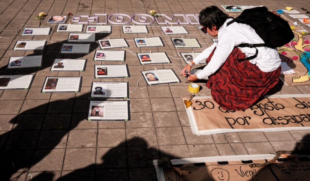 Con un campanazo por la paz se conmemoran a las víctimas en la Plaza de Bolívar