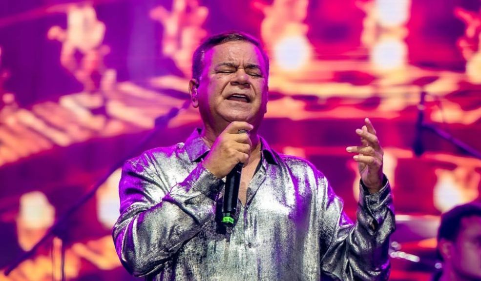 ’El Parrandón de Villazón’, llegará a Bogotá este sábado 2 #ZonaRosa Iván Villazón regresa a Bogotá con su show ‘El Parrandón de Villazón’ y lanza nuevo álbum vallenato este 26 de abril en Lourdes Music Hall, Chapinero.