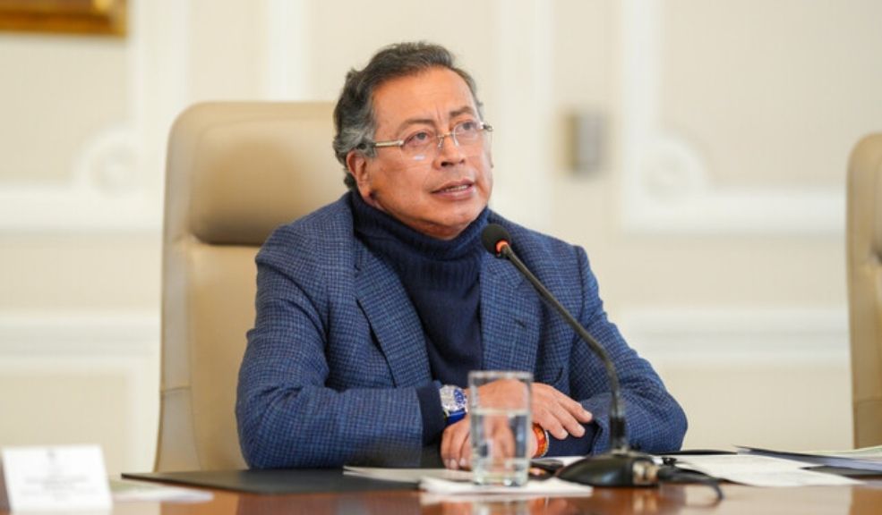 La cirugía del presidente Petro no habría sido informada al Congreso 1 La cirugía del presidente Petro no habría sido informada al Congreso Este martes se empezó a conocer información sobre una cirugía plástica que se habría hecho el presidente Gustavo Petro.