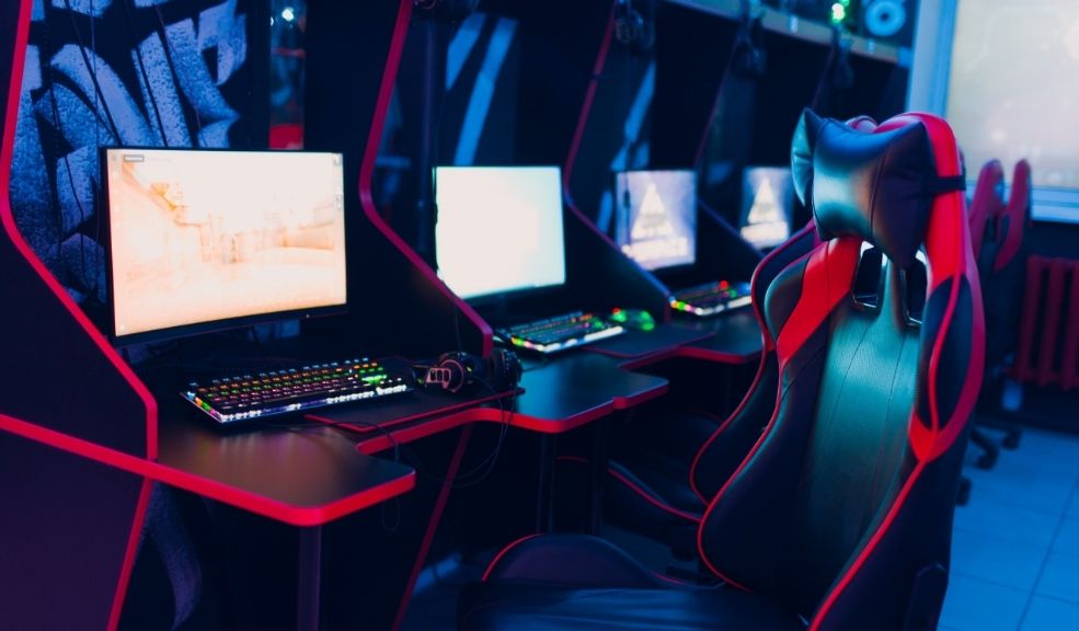 FIA Fest 2025: Bogotá celebra la cultura gamer con entrada gratuita Del 21 al 25 de abril de 2025, Bogotá será el escenario del FIA Fest, un festival gratuito que combina cine, videojuegos e innovación en un solo espacio.
