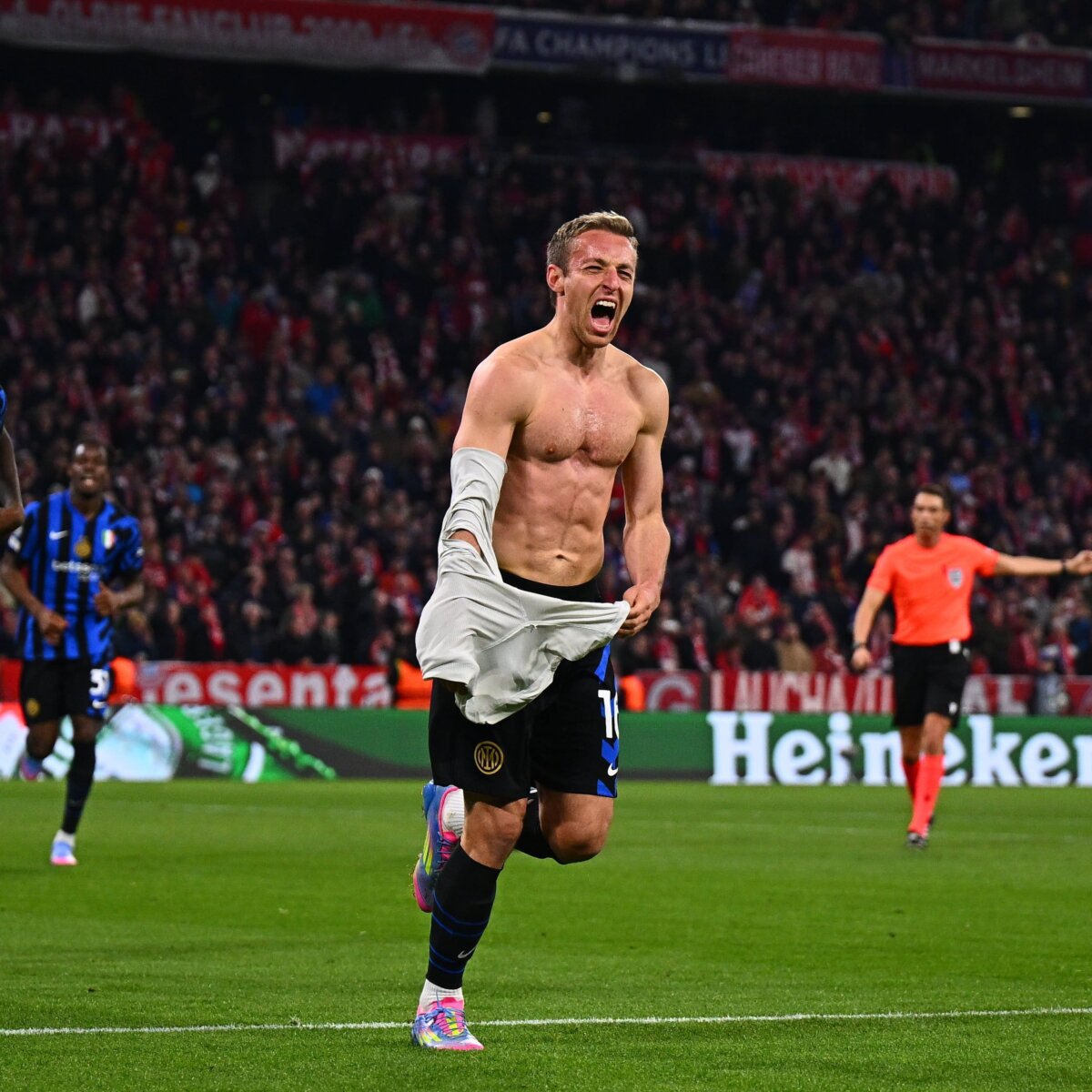 Arsenal e Inter ponen contra las cuerdas al Real y al Bayern en la Champions Real Madrid, con 15 Champions en sus vitrinas, y Bayern de Múnich (6 'Orejonas') quedan al borde del precipicio después de sus respectivas derrotas este martes en la ida de cuartos ante Arsenal (3-0) e Inter de Milán (2-1).