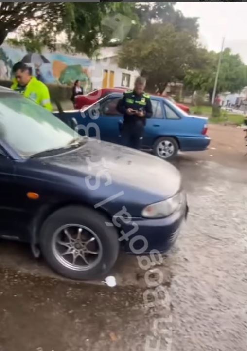 Hallan un hombre muerto con disparo en la cabeza dentro de carro en Usaquén 1 Hallan-un-hombre-muerto-con-disparo-en-la-cabeza-dentro-de-carro-en-Usaquen