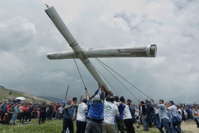Esta es la hora en que Jesús murió el Viernes Santo según la tradición cristiana 2 Esta es la hora en que Jesús murió el Viernes Santo según la tradición cristiana Según la tradición cristiana, esta es la hora en la que Jesús de Nazaret murió Viernes Santo.