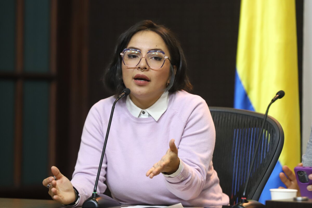 La formalización de los docentes despierta el debate