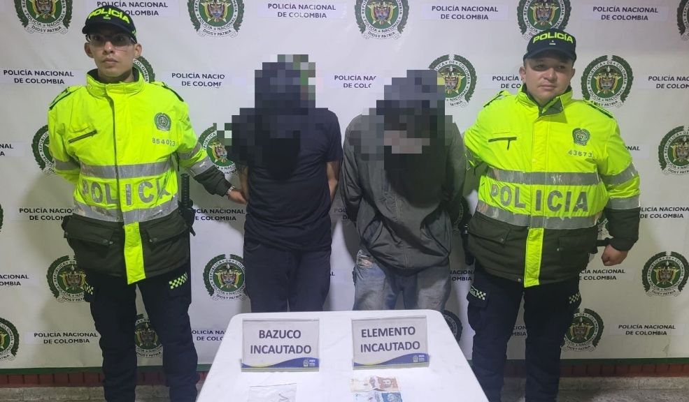 Operativos de la Policía dejan varias capturas en Cundinamarca 9 Operativos de la Policía dejan varias capturas en Cundinamarca La Policía capturó 12 personas, incautaron armas de fuego y varias drogas.