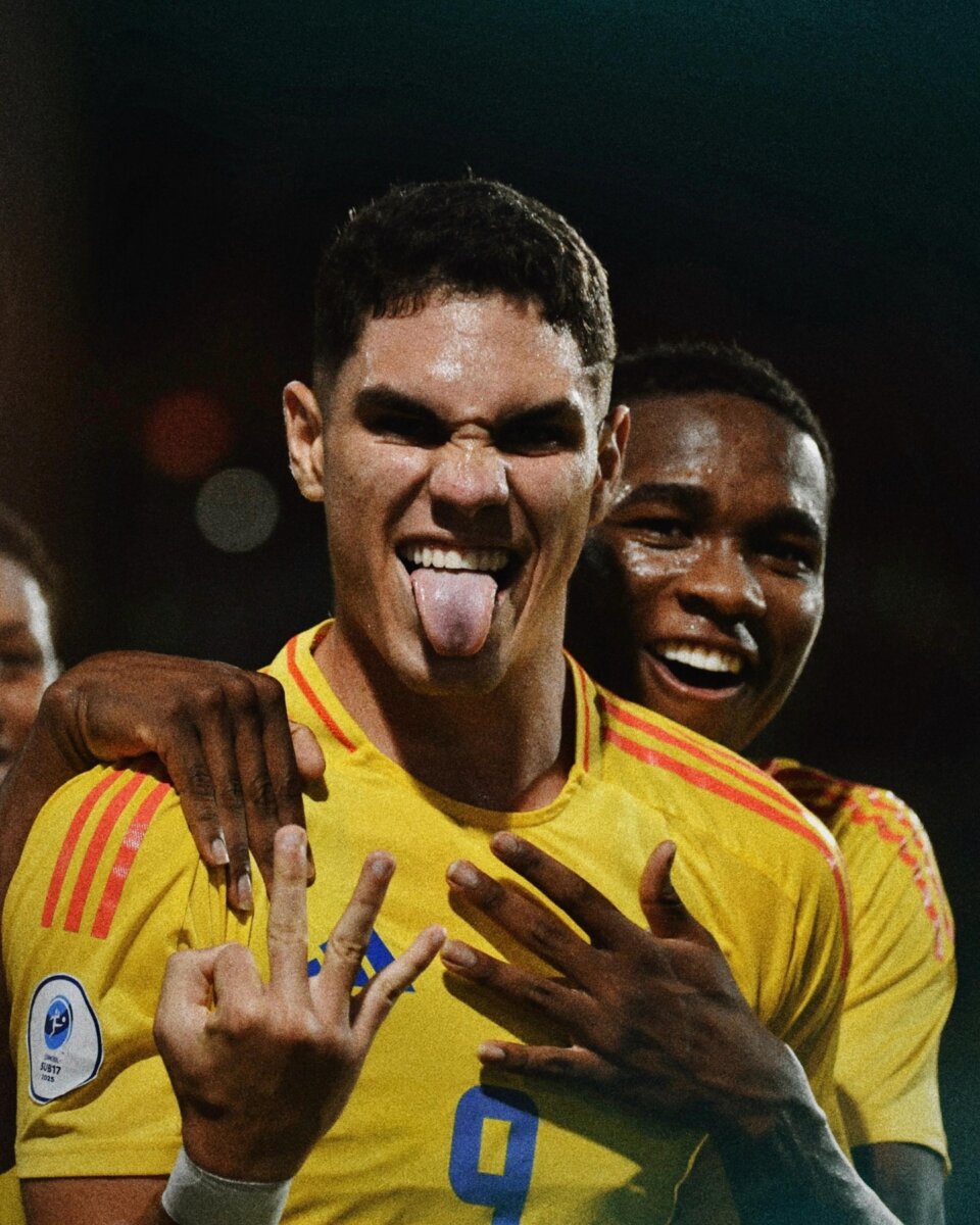 Colombia golea a Venezuela y clasifica a la final del Sudamericano Sub 17 El equipo 'Tricolor' se impuso con categoría sobre Venezuela y se medirá contra Brasil por el título. La crónica del partido.