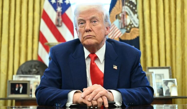 "Hoy sábado Irán será golpeado muy fuertemente": Donald Trump