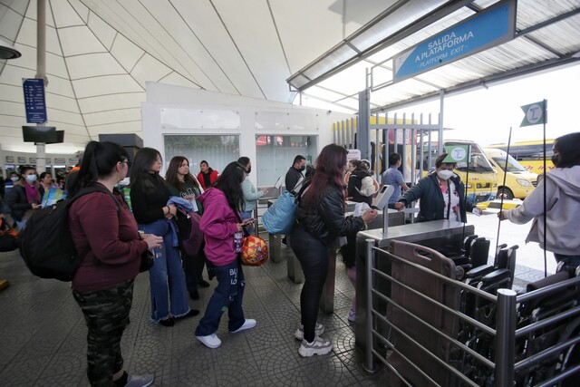 ¿Dejará la casa sola por irse de viaje en Semana Santa? Siga estos consejos Los delincuentes aprovechan que las casas están solas para entrar y robar. Por eso es importante prevenir y tomar medidas, para así evitar dolores de cabeza en el viaje.