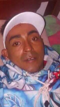 Violento ataque en Suba deja dos muertos y un capturado Un ataque a bala en Suba dejó como resultado 2 personas muertas y 4 heridos, cerca al humedal Juan Amarillo. Uno de los responsables fue capturado.