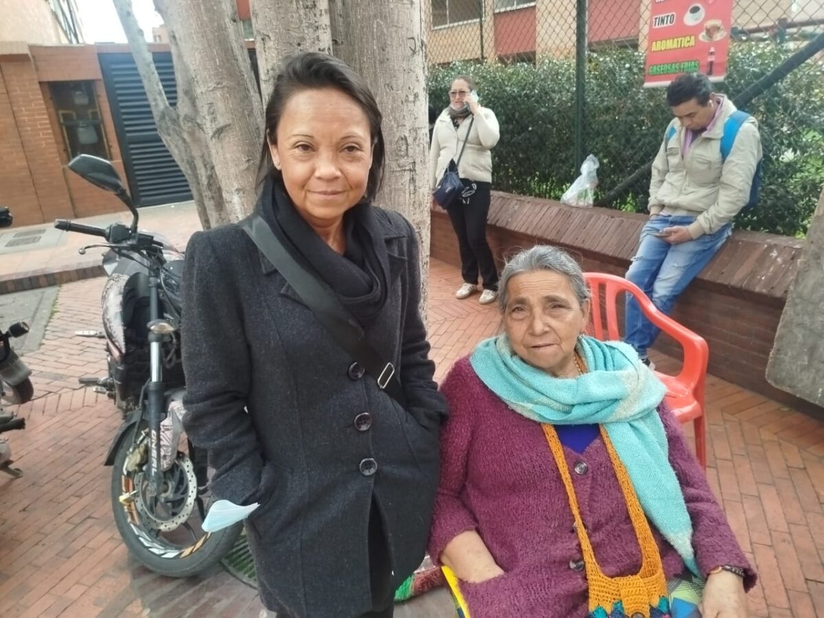 El drama de los pacientes de la Clínica Ciudad Roma tras el cierre de urgencias Decenas de pacientes de la Clínica Ciudad de Roma muestran su inconformidad por el cierre del servicio de urgencias. Q'HUBO habló con ellos.