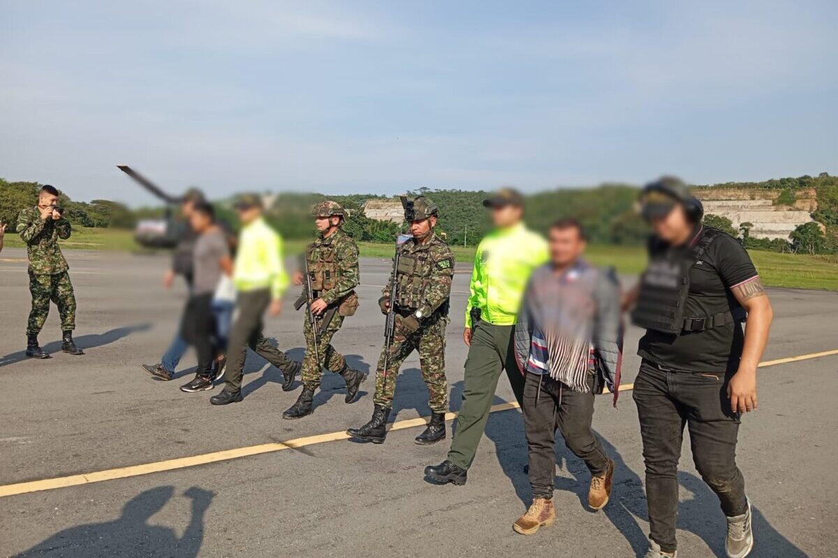 Cayó alias 'Fabián', cabecilla de la estructura criminal Joaquín González de las disidencias El presidente, Gustavo Petro, aseguró que con esta captura el frente Jorge Suárez Briceño de las disidencias fue desmantelado.