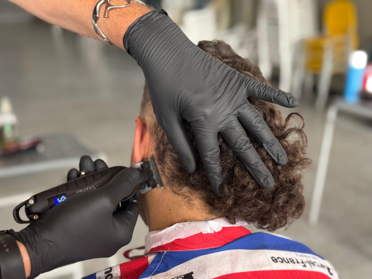 Idipron regaló cortes de cabello a más de 3.700 jóvenes en condición de vulnerabilidad 2 Idipron regaló cortes de cabello a más de 3.700 jóvenes en condición de vulnerabilidad