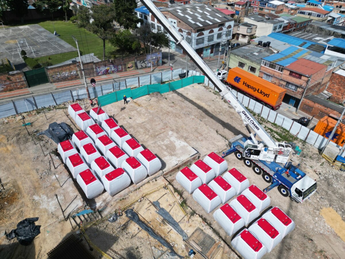 Con todos los juguetes: así están dotadas las cabinas del TransMiCable que se construye en San Cristóbal 1 Con todos los juguetes: así están dotadas las cabinas del TransMiCable que se construye en San Cristóbal Las primeras 48 cabinas que operarán en el TransMiCable de San Cristóbal llegaron procedentes de Alemania. Le contamos las novedades que tendrá.