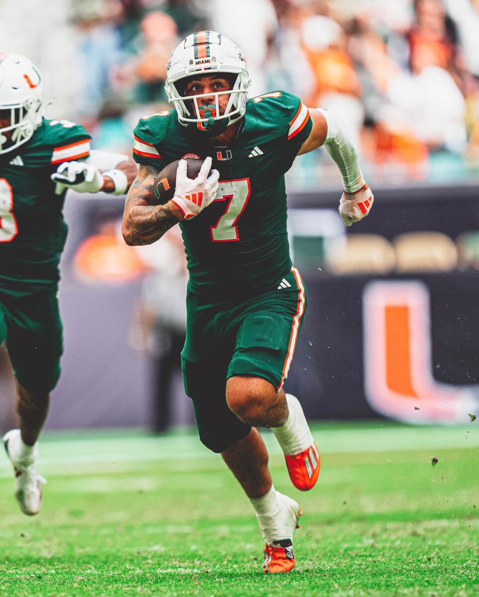 Hijo de kennediano y nieto de paisa: él es Xavier Restrepo, el otro colombiano que jugará en la NFL La Liga de Fútbol Americano (NFL) sumará a otro talento colombiano: Xavier Restrepo. Le contamos en qué equipo jugará y su historia.