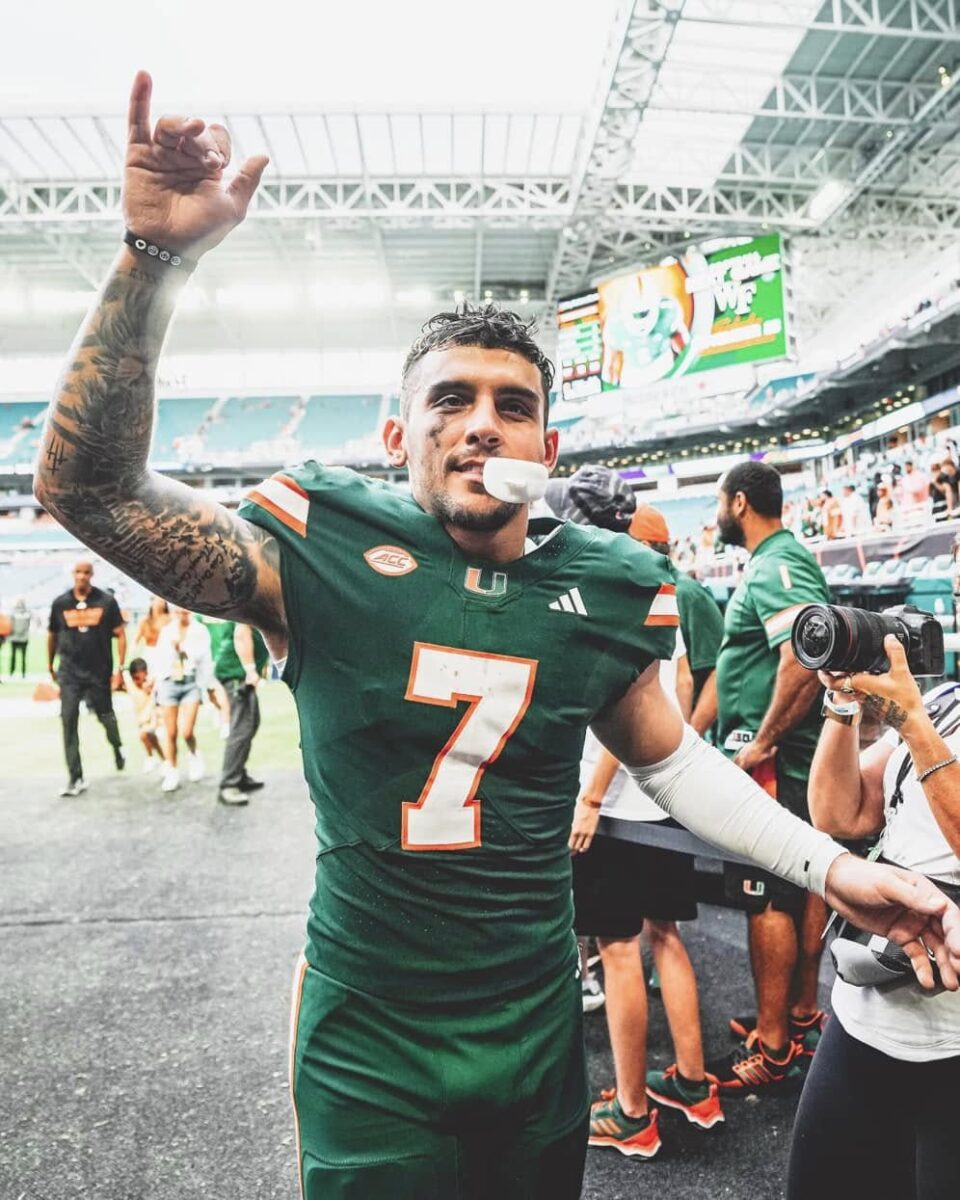 Hijo de kennediano y nieto de paisa: él es Xavier Restrepo, el otro colombiano que jugará en la NFL La Liga de Fútbol Americano (NFL) sumará a otro talento colombiano: Xavier Restrepo. Le contamos en qué equipo jugará y su historia.
