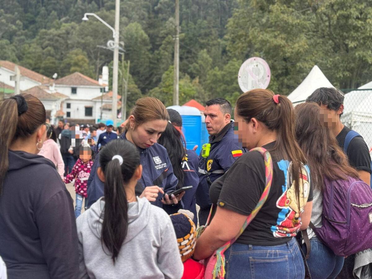 2 niñas extraviadas en Monserrate fueron encontradas por los bomberos