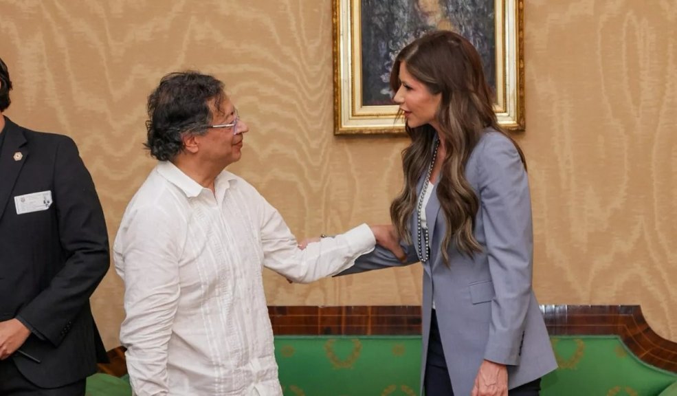 Kristi Noem aseguró que "Petro pidió amor para el Tren de Aragua"