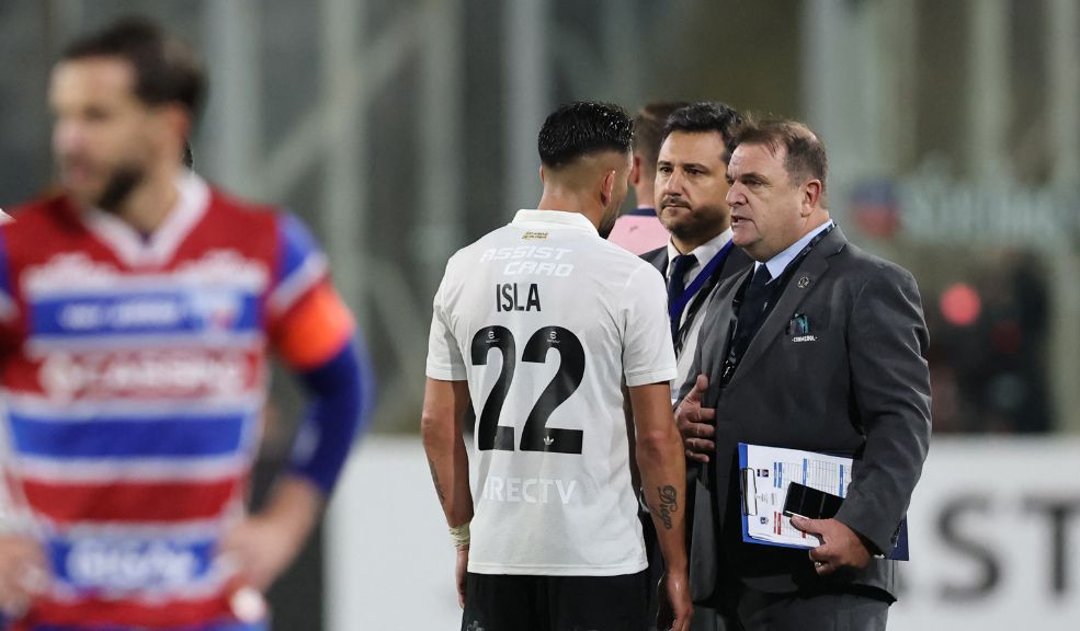 Piden declarar ganador a Fortaleza contra Colo Colo tras incidentes en el que murieron dos hinchas La Confederación Brasileña de Fútbol (CBF) reclamó este viernes que Fortaleza sea declarado vencedor del partido del jueves contra Colo Colo en Santiago de Chile por la Copa Libertadores, luego de que dos hinchas locales murieran en una estampida poco antes del inicio del juego.