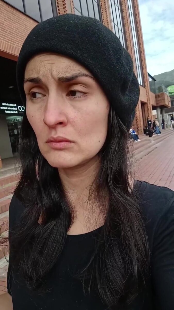 Adriana Díaz fue ingresada a un centro médico. Secretaría de Salud se pronunció frente al caso Ante el revuelo, la Secretaría de Salud de Bogotá se pronunció el pasado 14 de abril a través de su cuenta en X, aclarando que ya están interviniendo en el caso.