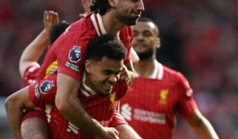 ¡Histórico Díaz! gol y un nuevo título con el Liverpool de Inglaterra