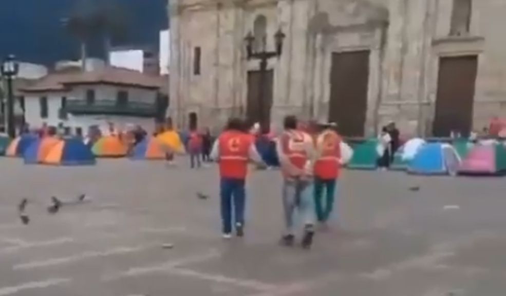 200 campesinos del Guaviare protestan en la Plaza de Bolívar por la violencia 2 200 campesinos del Guaviare protestan en la Plaza de Bolívar por la violencia