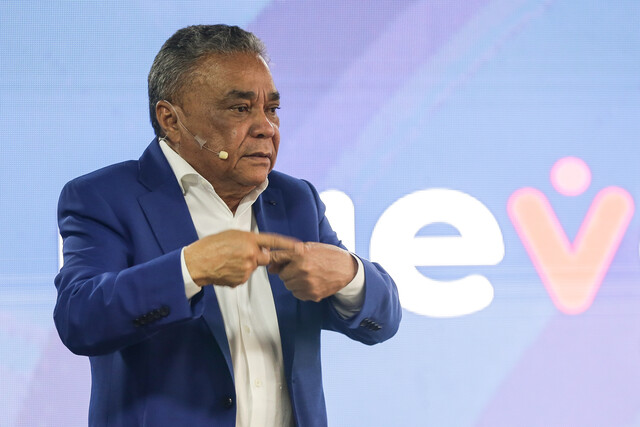 La salud de los docentes está perdiendo el año 1 La salud de los docentes está perdiendo el año El vicepresidente del Consejo Directivo del Fondo Nacional de Prestaciones Sociales del Magisterio denunció una multimillonaria deuda en el nuevo sistema de salud.