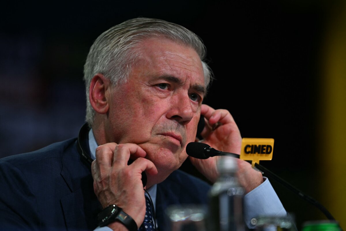 Ancelotti fue presentado en Brasil: definió su primera convocatoria para la eliminatoria El italiano Carlo Ancelotti fue presentado como nuevo técnico de la Selección de Brasil. El estratega, además, definió su primera convocatoria para enfrentar a Ecuador y Paraguay por las eliminatorias.