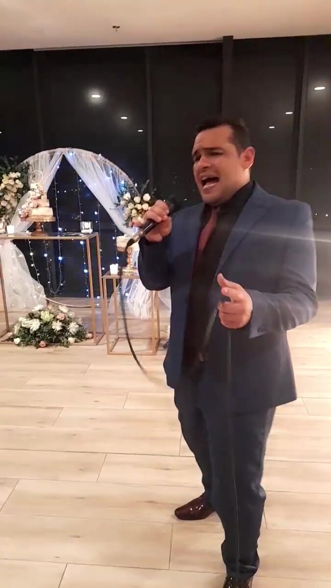 Asesinaron al cantante Diego Pineda en Barrios Unidos 2 Asesinaron al cantante Diego Pineda en Barrios Unidos Los hechos ocurrieron alrededor de la medianoche, cuando Pineda, tras jugar un partido de fútbol con sus amigos fue atacado mientras estaba en el carro de un amigo.