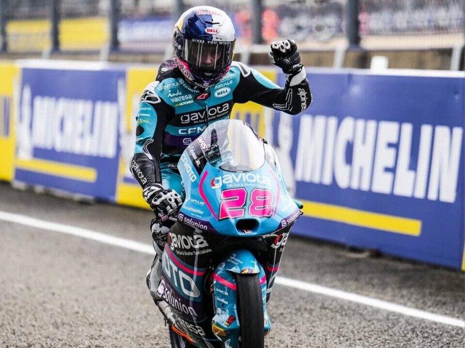 Colombia brilla en el deporte motor: Alonso y Montoya lograron sus primeros podios 3 Colombia brilla en el deporte motor: Alonso y Montoya lograron sus primeros podios Mientras Sebastián Montoya fue tercero en el Gran Premio de Mónaco de Fórmula 2, David Alonso logró el mismo resultado en el Gran Premio de Gran Bretaña de Moto2.