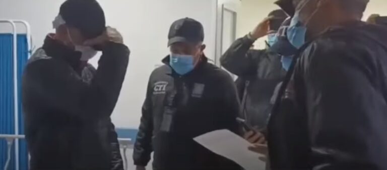 Fiscalía confirma tortura y feminicidio en el asesinato de Paula Celis La Fiscalía confirmó la tortura y feminicidio de Paula Celis, y el juicio sigue su curso con posible condena de hasta 40 años por el crimen.