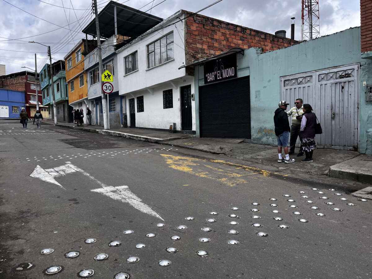 Ataque sicarial dentro de bar de Rafael Uribe deja un muerto y dos heridos 1 Ataque sicarial dentro de bar de Rafael Uribe deja un muerto y dos heridos