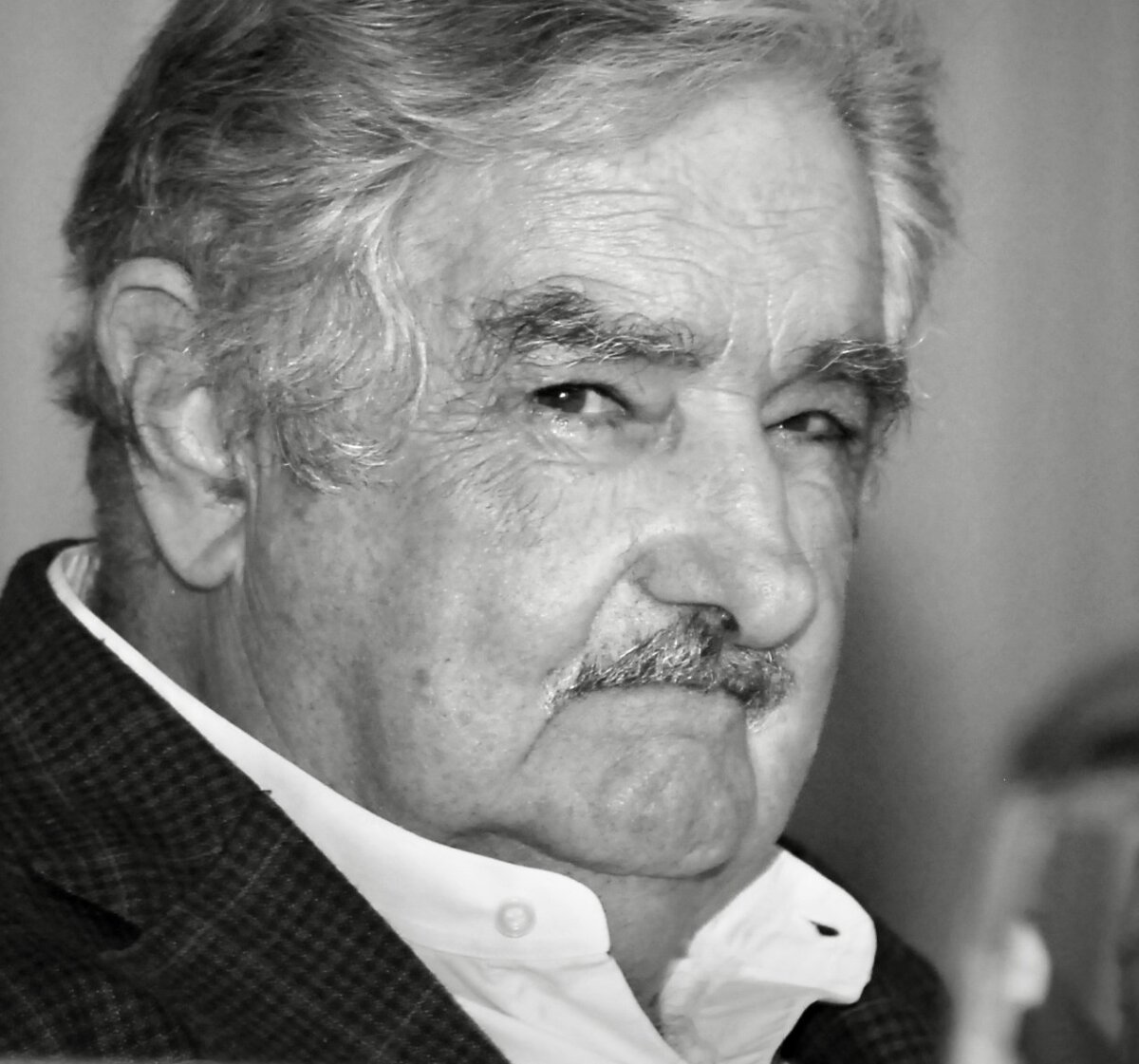 Así despidió el mundo a Pepe Mujica, referente y líder político latinoamericano Pepe Mujica murió este martes a los 89 años tras un cáncer de esófago que se había extendido por su cuerpo.