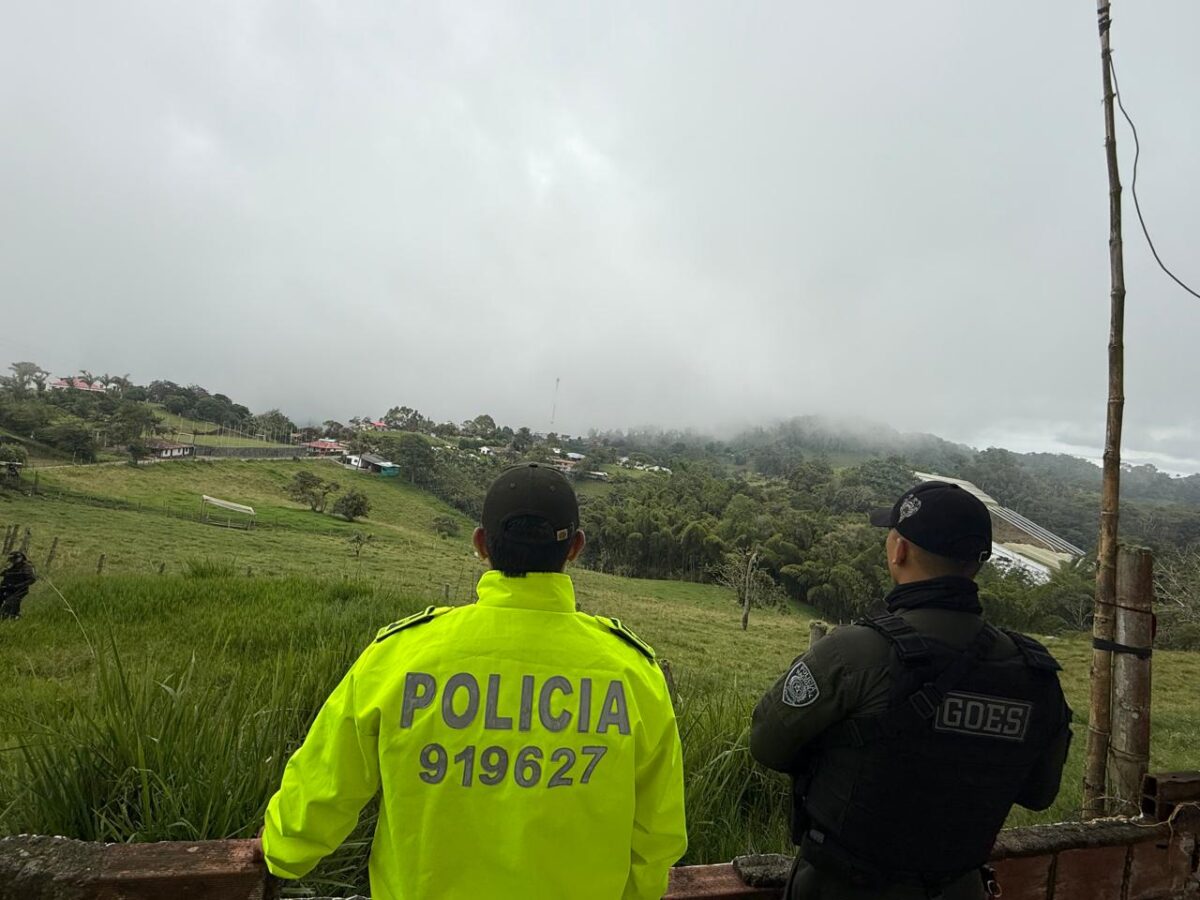 Autoridades-incautan-10-viviendas-a-narcotraficantes-por-extincion-de-dominio