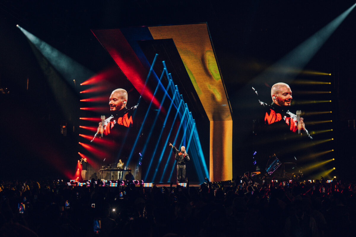 J Balvin trae su “Ciudad Primavera” a Bogotá el 13 de diciembre 2 J Balvin trae su “Ciudad Primavera” a Bogotá el 13 de diciembre El próximo 13 de diciembre, el ícono global del reguetón se presentará en el estadio Nemesio Camacho El Campín con un espectáculo titulado “Made in Colombia - Ciudad Primavera”, una extensión de su show en la capital antioqueña