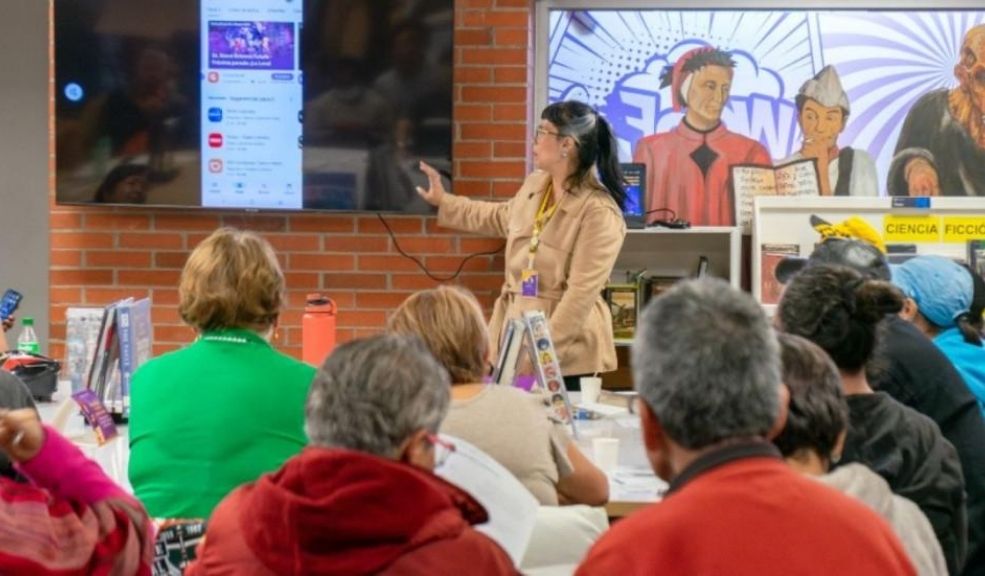 BibloRed ofrece planes gratis hasta el 1 de junio Como parte de la estrategia distrital “Bogotá, mi Ciudad, mi Casa”, esta semana se abre una variada programación gratuita que incluye talleres, asesorías jurídicas, celebraciones, ciencia, tecnología, recorridos ambientales y encuentros familiares.