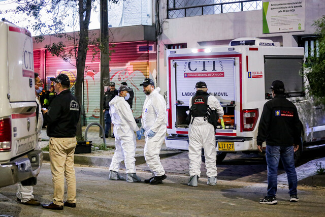 Esposa de director de La Modelo asesinado dijo que ya perdonó a los responsables 3 Esposa de director de La Modelo asesinado dijo que ya perdonó a los responsables Las declaraciones de la esposa de Élmer Fernández se realizaron durante la inauguración de un monumento en honor al difunto director de La Modelo.