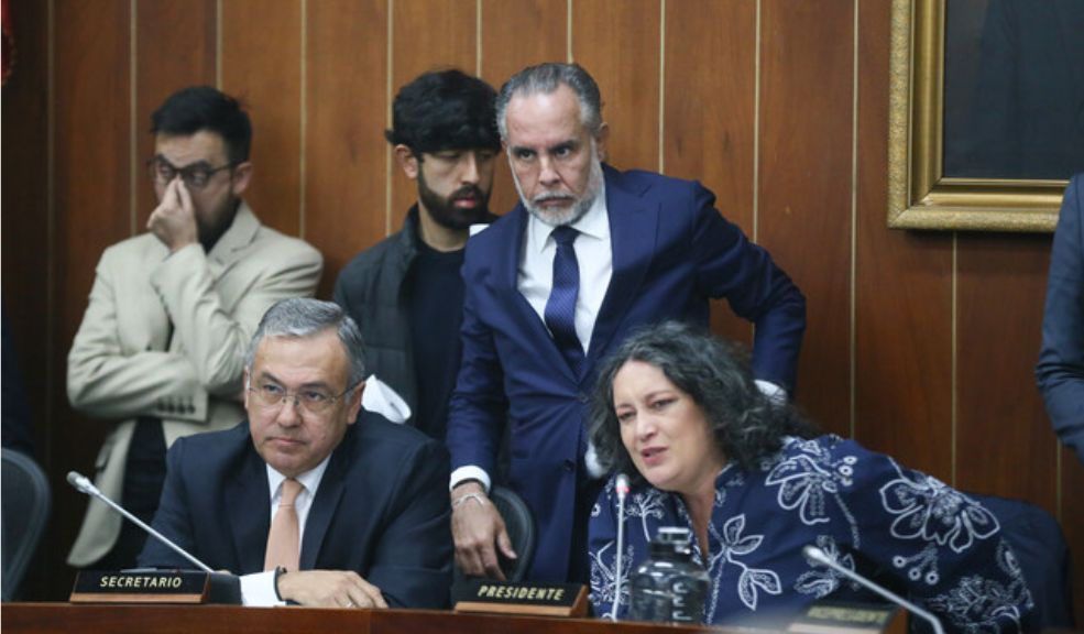 Comisión Cuarta del Senado aprobó la Reforma Laboral: cambios en pagos de dominicales y horas extras Tras más de 11 horas de discusión, la Comisión Cuarta del Senado aprobó la reforma laboral en tercer debate. Ahora será la plenaria de la corporación, en los próximos días, la que se encargará de dar su aval final para que se convierta en Ley de la República.
