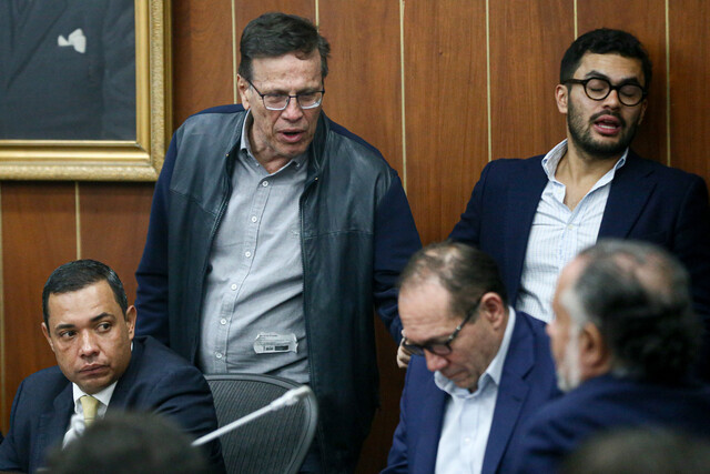Comisión Cuarta del Senado ya votó 55 de 75 artículos de la Reforma Laboral Tras el hundimiento de la ponencia del Gobierno, se acogió la mayoritaria de la cual se aprobó ya el 80% del articulado. Hicieron receso para organizar la discusión. Temas álgidos aún no se discuten.