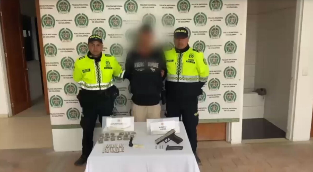 Capturan-a-dos-personas-con-armas-de-fuego-y-drogas-en-Soacha