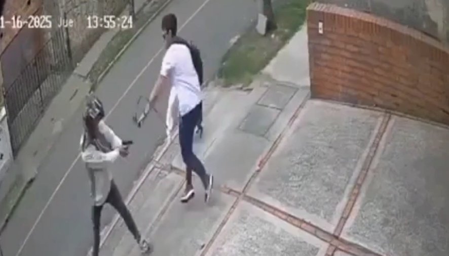 Capturan a tres integrantes de 'Los Rule' por hurto y tentativa de homicidio 2 Capturan a tres integrantes de 'Los Rule' por hurto y tentativa de homicidio