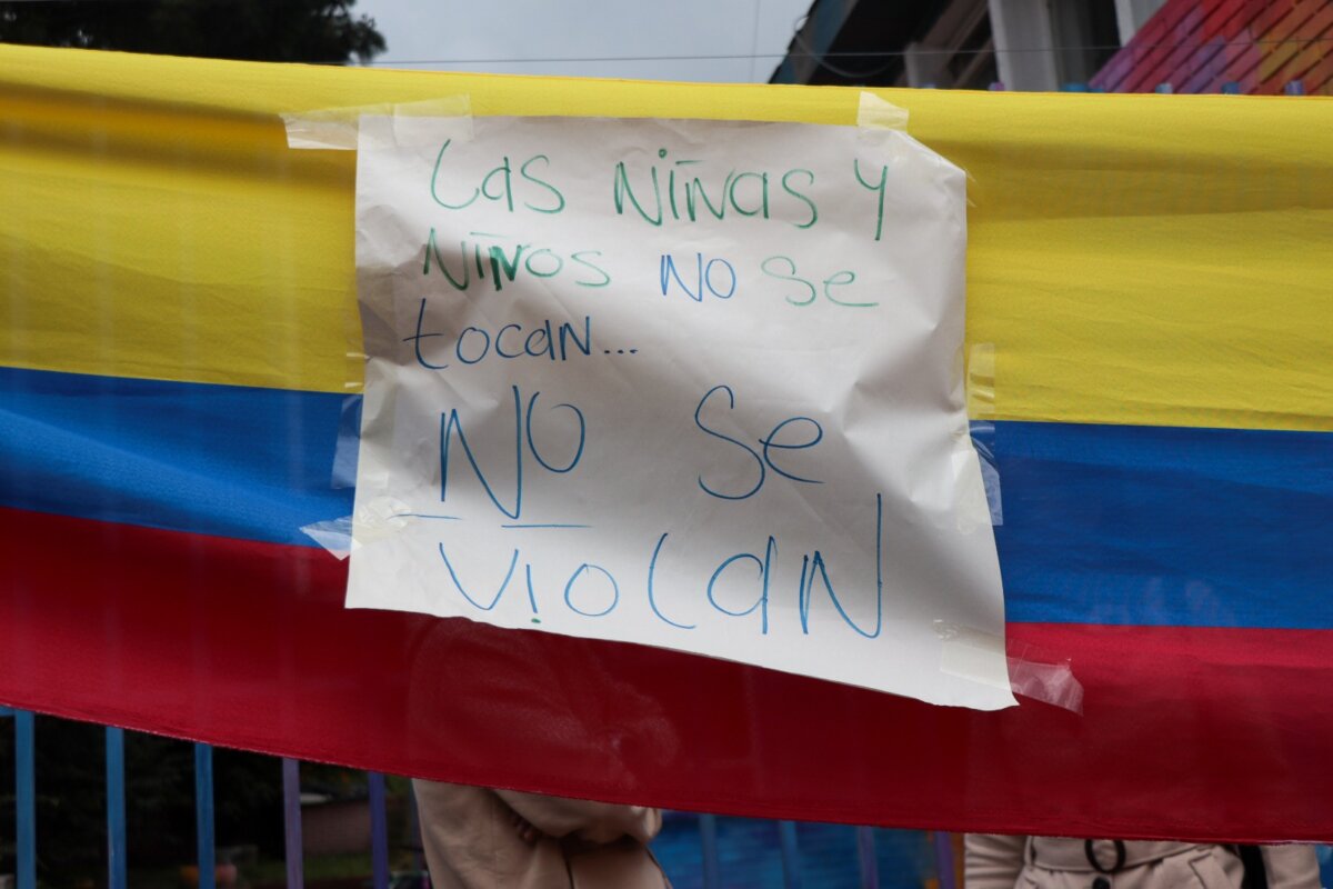 Empresa que administra jardín infantil donde ocurrieron los abusos maneja otros 9 El concejal Juan Baena denunció que la empresa Parque de Canadá, encargada del jardín donde ocurrieron los abusos a menores, tendría más establecimientos a su cargo.