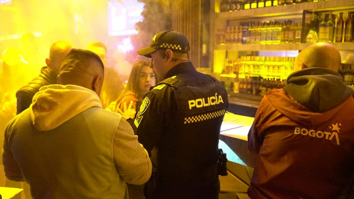 Clausuran 16 bares en Kennedy por vender licor a menores 2 Clausuran 16 bares en Kennedy por vender licor a menores