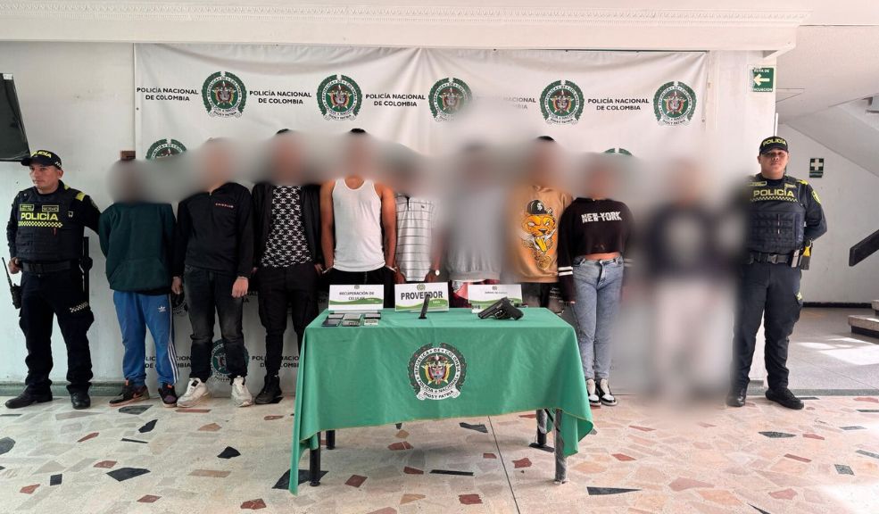 En Kennedy: capturan a 9 personas por el secuestro de un conductor de plataforma 3 En Kennedy: capturan a 9 personas por el secuestro de un conductor de plataforma Los delincuentes habrían abordado a la víctima mediante un servicio que al parecer solicitaron desde el barrio El Tunal.