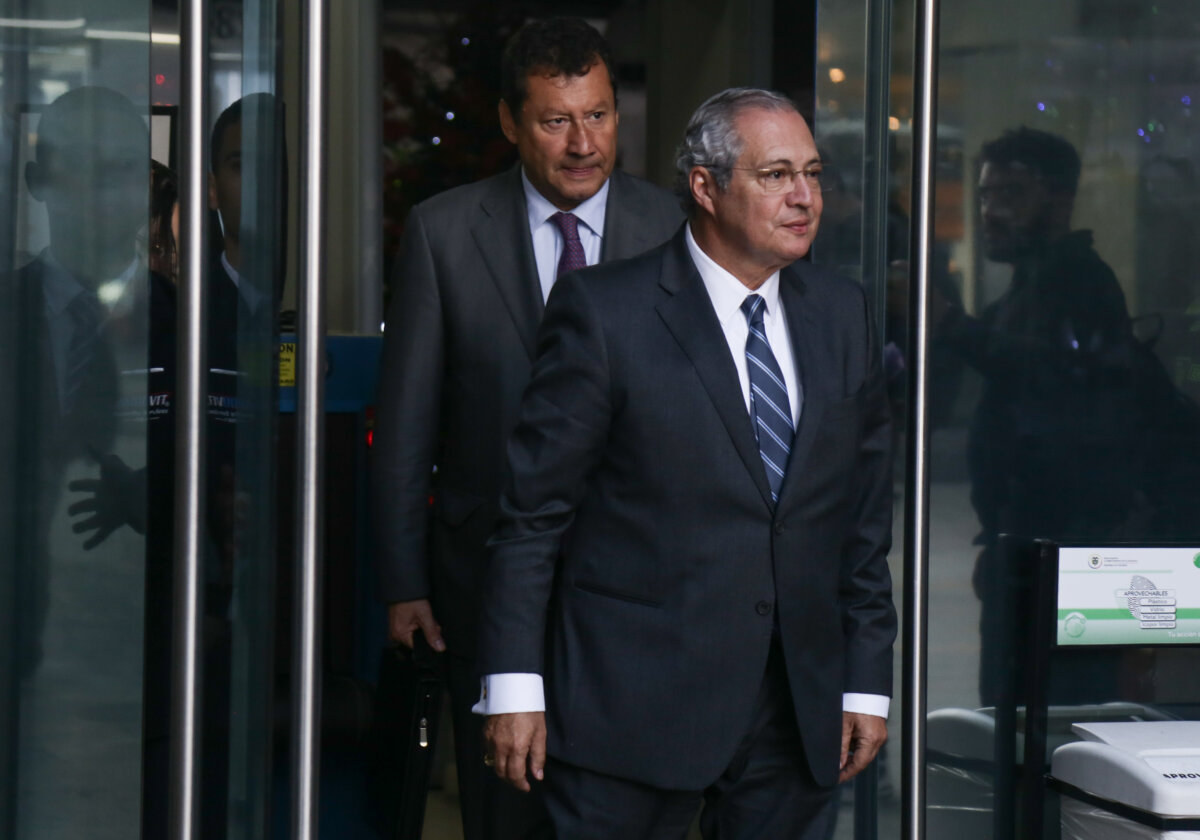 Corte ordena la captura de Iván Name y Andrés Calle por el caso UNGRD 1 Corte ordena la captura de Iván Name y Andrés Calle por el caso UNGRD