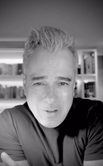 El sentido mensaje de Jorge Enrique Abello por la muerte de Kepa Amuchastegui En su cuenta de Instagram, Abello compartió una imagen en blanco y negro de Kepa con un sentido mensaje por su muerte.